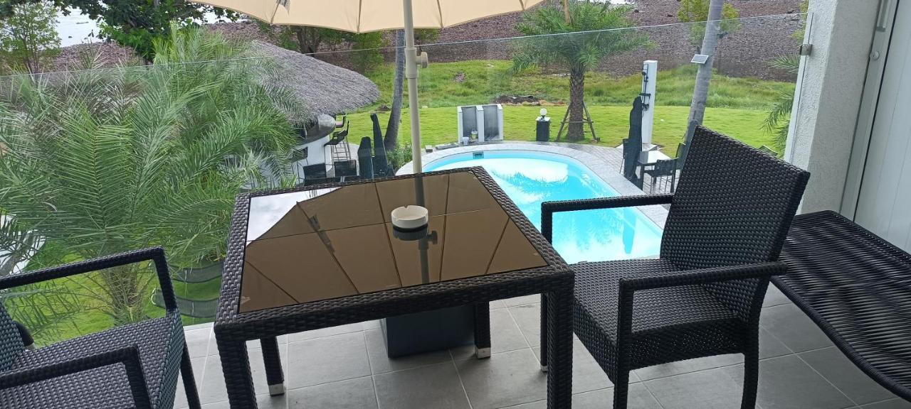 Ganze Villa Beachfront-Pool-Villa-Apartment 象岛 外观 照片